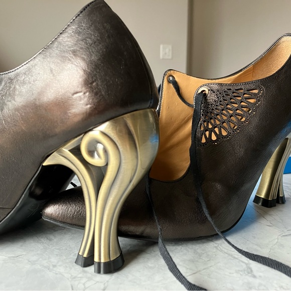 John Fluevog Estella Gold Scroll Heels - Picture 8 of 16